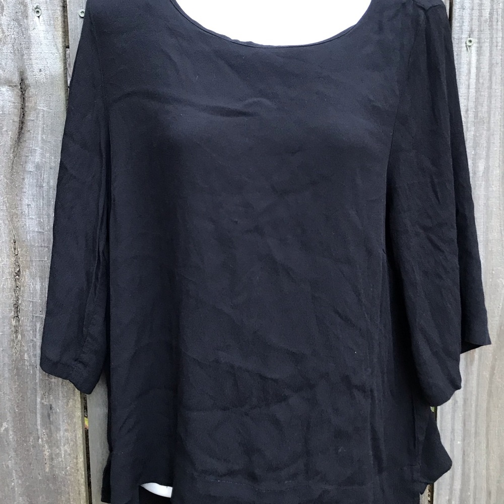 H&M black shirt